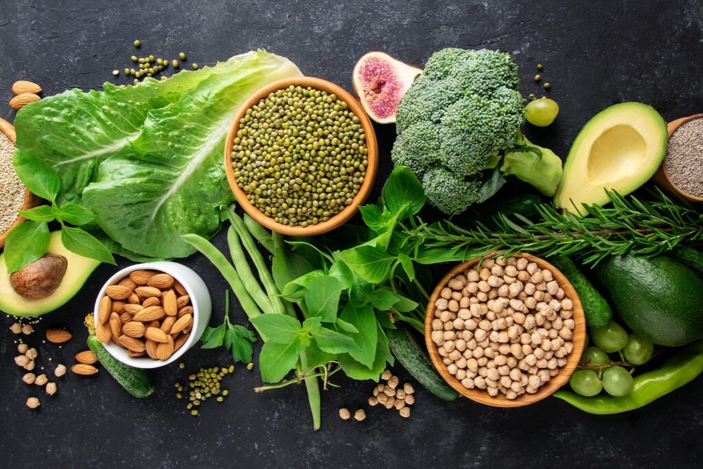 ferro na dieta vegana com vegetais, grãos e sementes